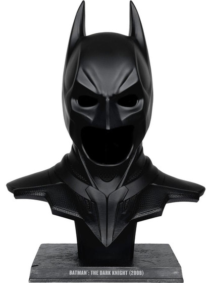 DC Direct: The Dark Knight - Batman Cowl Replica - 1/1